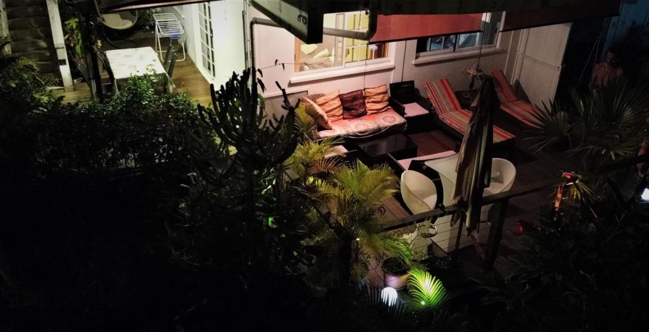Manava Tahara'A Home Stay Mahina Exteriör bild