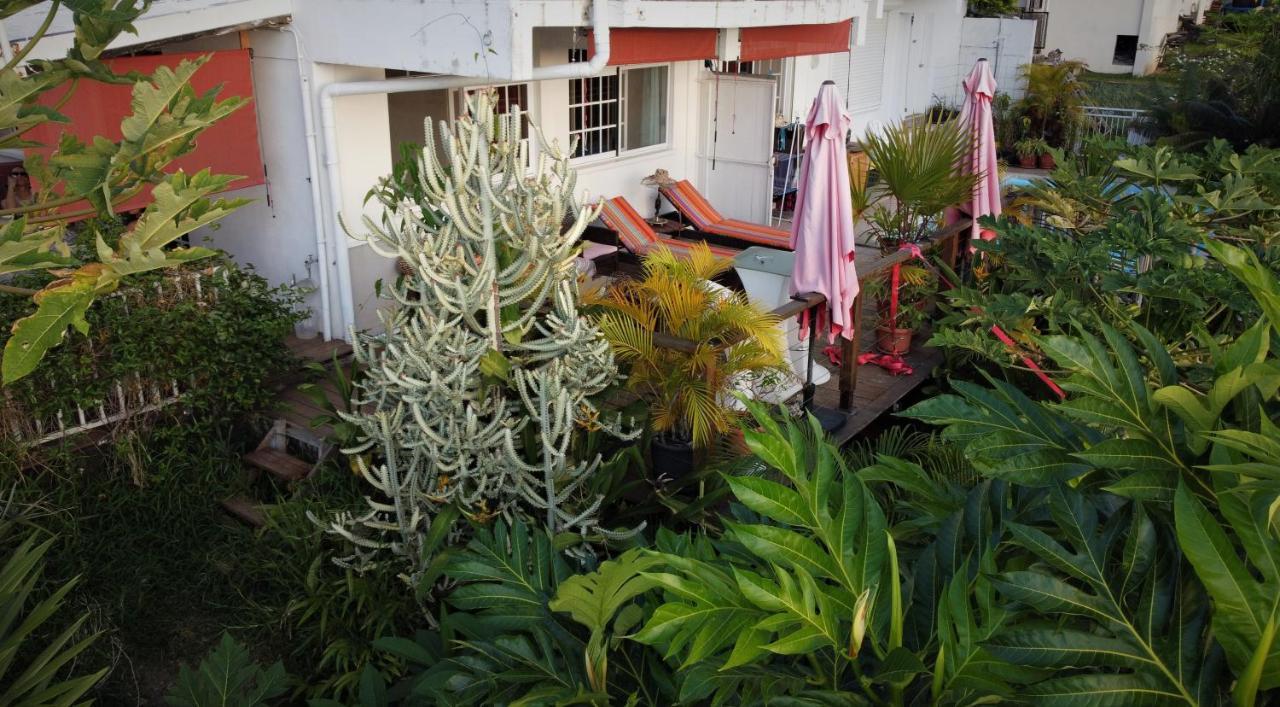 Manava Tahara'A Home Stay Mahina Exteriör bild
